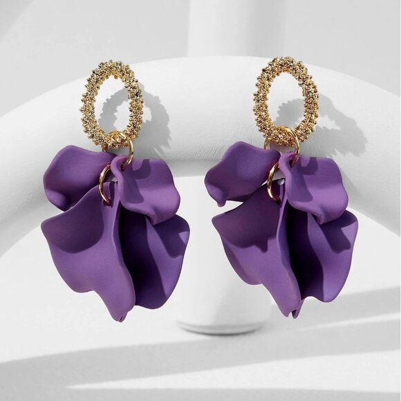 Source Unknown Jewelry - Elegant Abstract Leaf Purple Earrings, NWT